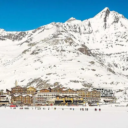 Palafour - «palafour Lodges» Mae-0164